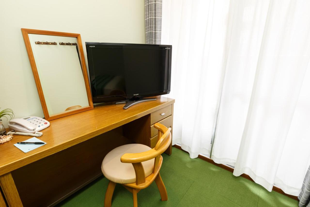 נאהא Hotel Peace Land Kume מראה חיצוני תמונה