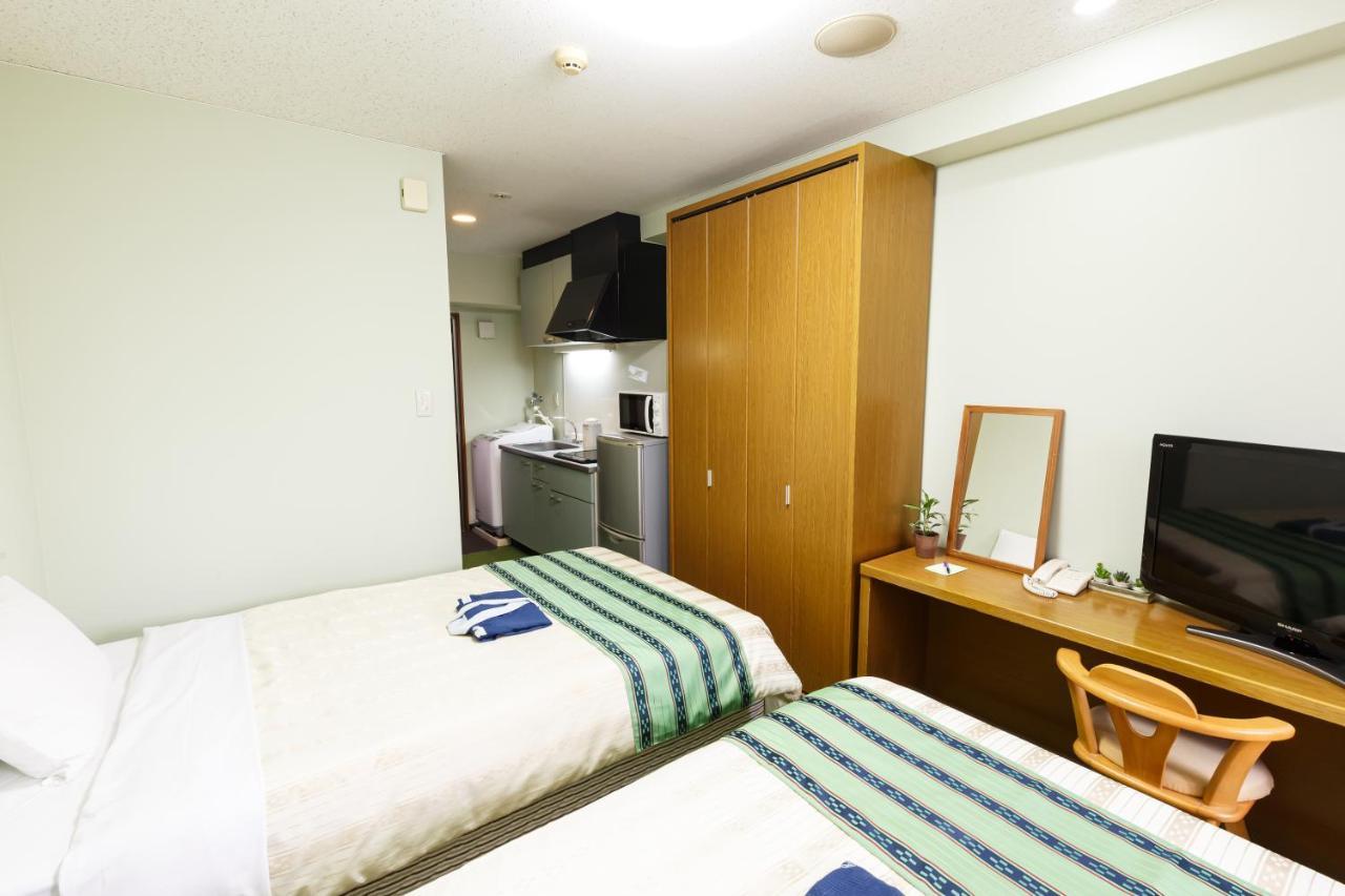 נאהא Hotel Peace Land Kume מראה חיצוני תמונה