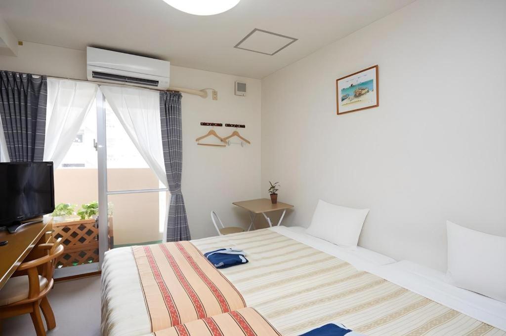 נאהא Hotel Peace Land Kume מראה חיצוני תמונה