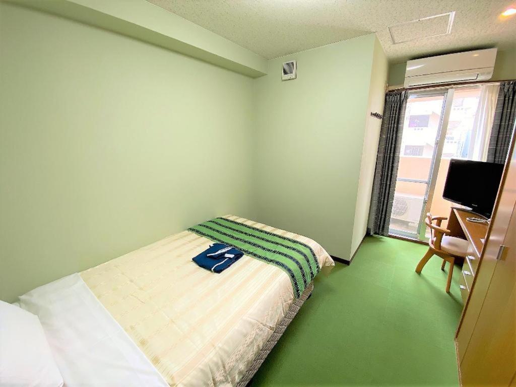 נאהא Hotel Peace Land Kume מראה חיצוני תמונה